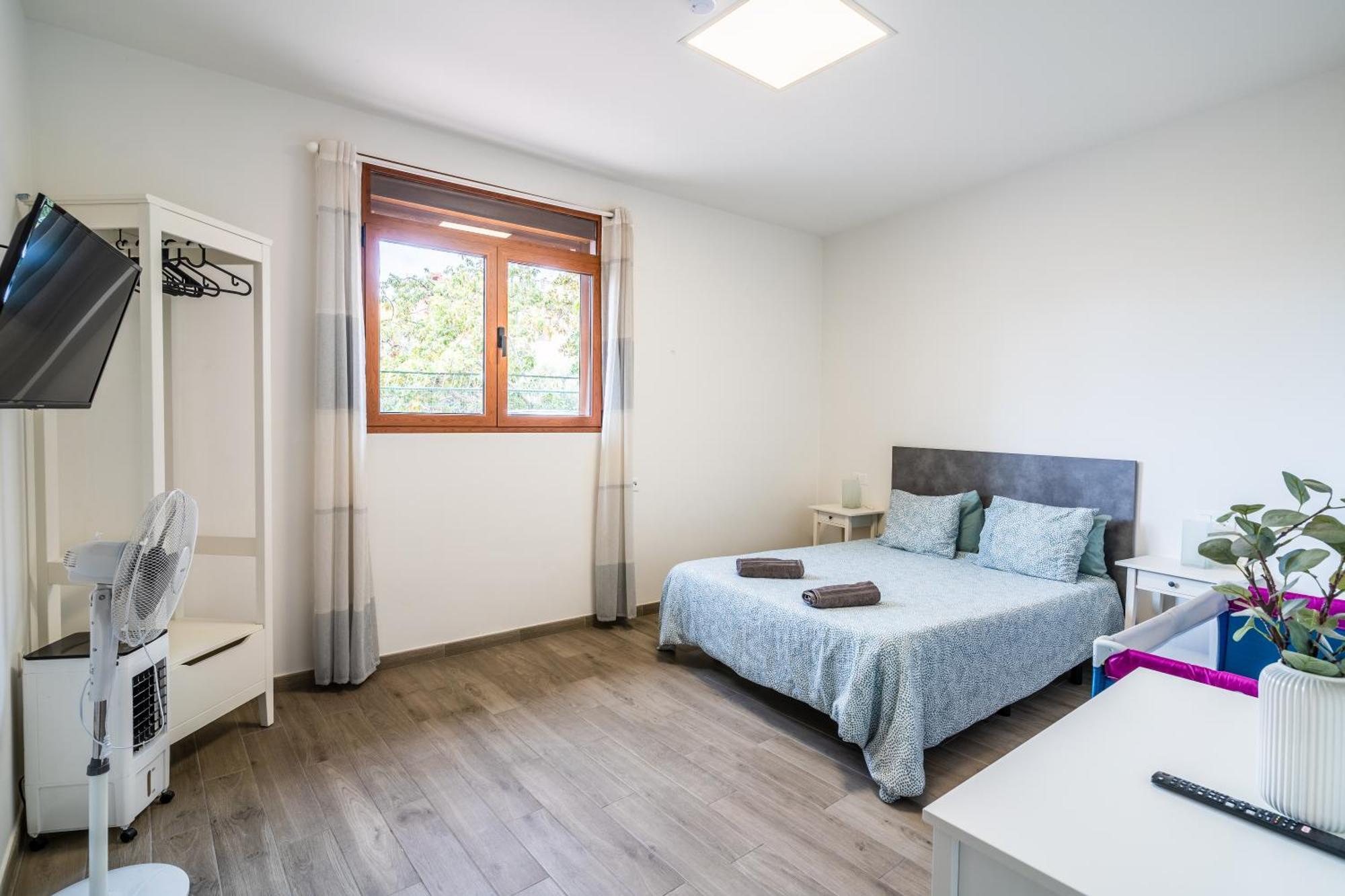 El Puente Holiday Home-Ii 8,1Kms Airport 잉헤니오 외부 사진