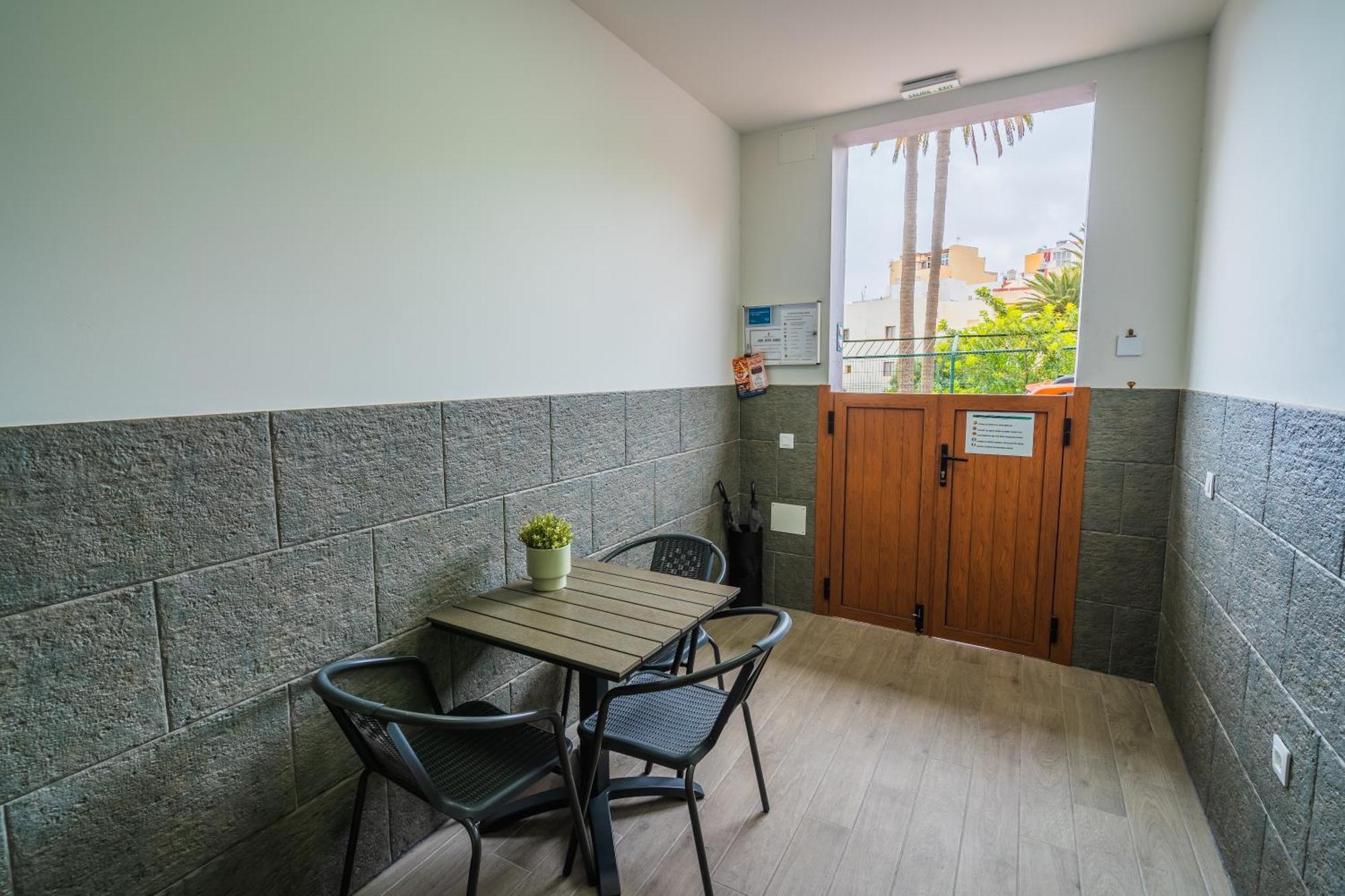 El Puente Holiday Home-Ii 8,1Kms Airport 잉헤니오 외부 사진