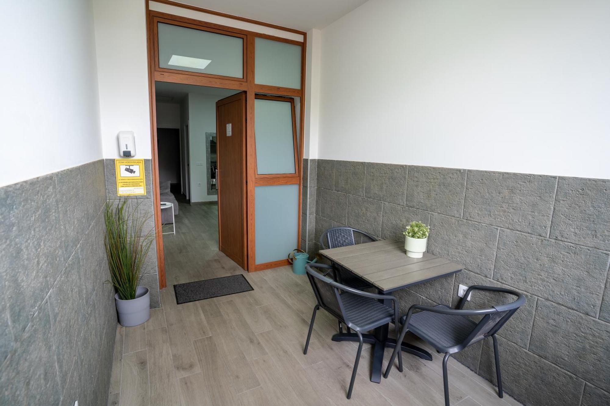 El Puente Holiday Home-Ii 8,1Kms Airport 잉헤니오 외부 사진