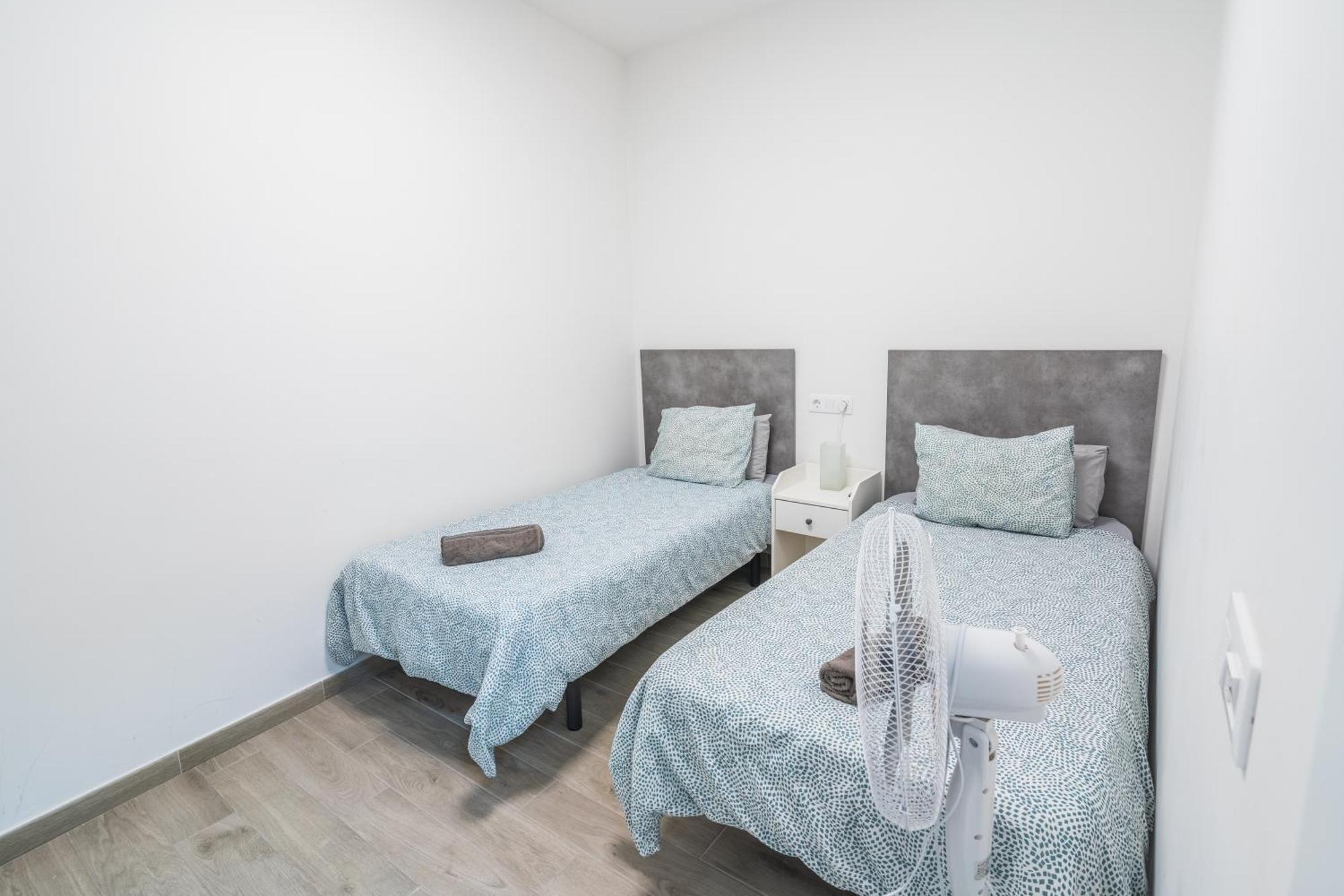 El Puente Holiday Home-Ii 8,1Kms Airport 잉헤니오 외부 사진