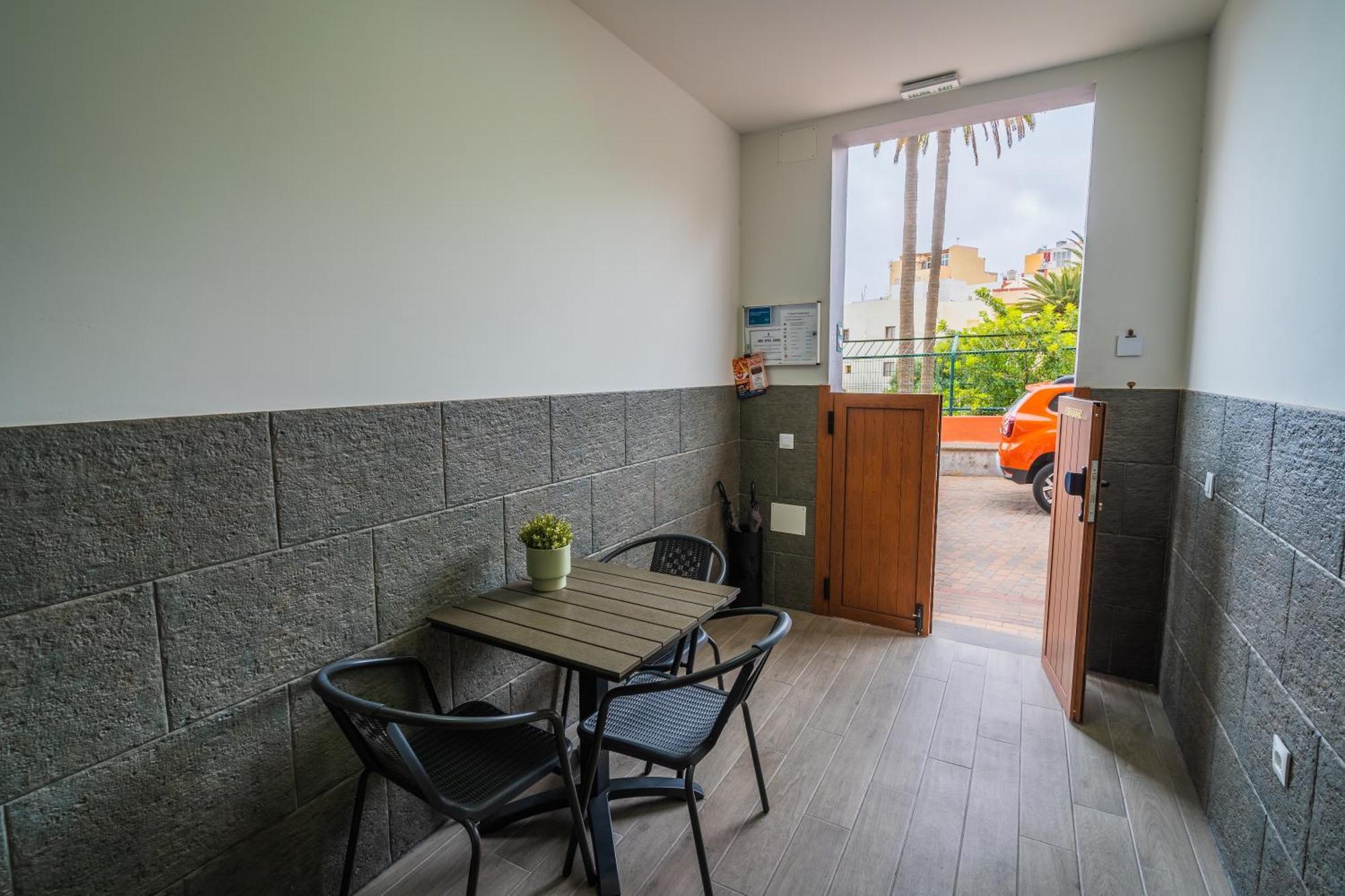 El Puente Holiday Home-Ii 8,1Kms Airport 잉헤니오 외부 사진